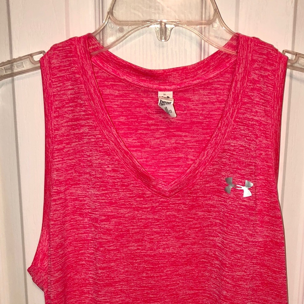 Under Armour pink tank